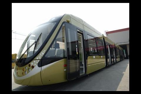 tn_cn-suzhou_tram.jpg